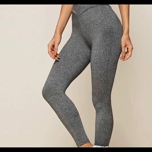 Leggings, color gray very comfortable and cute